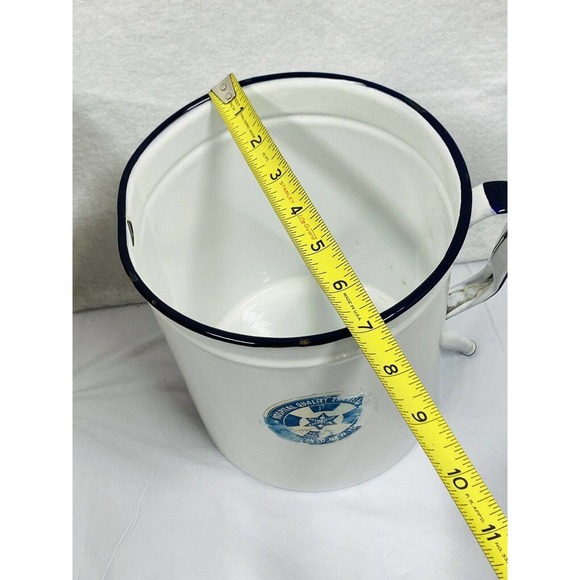 Vintage Farmhouse Enamelware NEW YORK Hospital Surgical Medical Irrigator Can - Picture 6 of 12